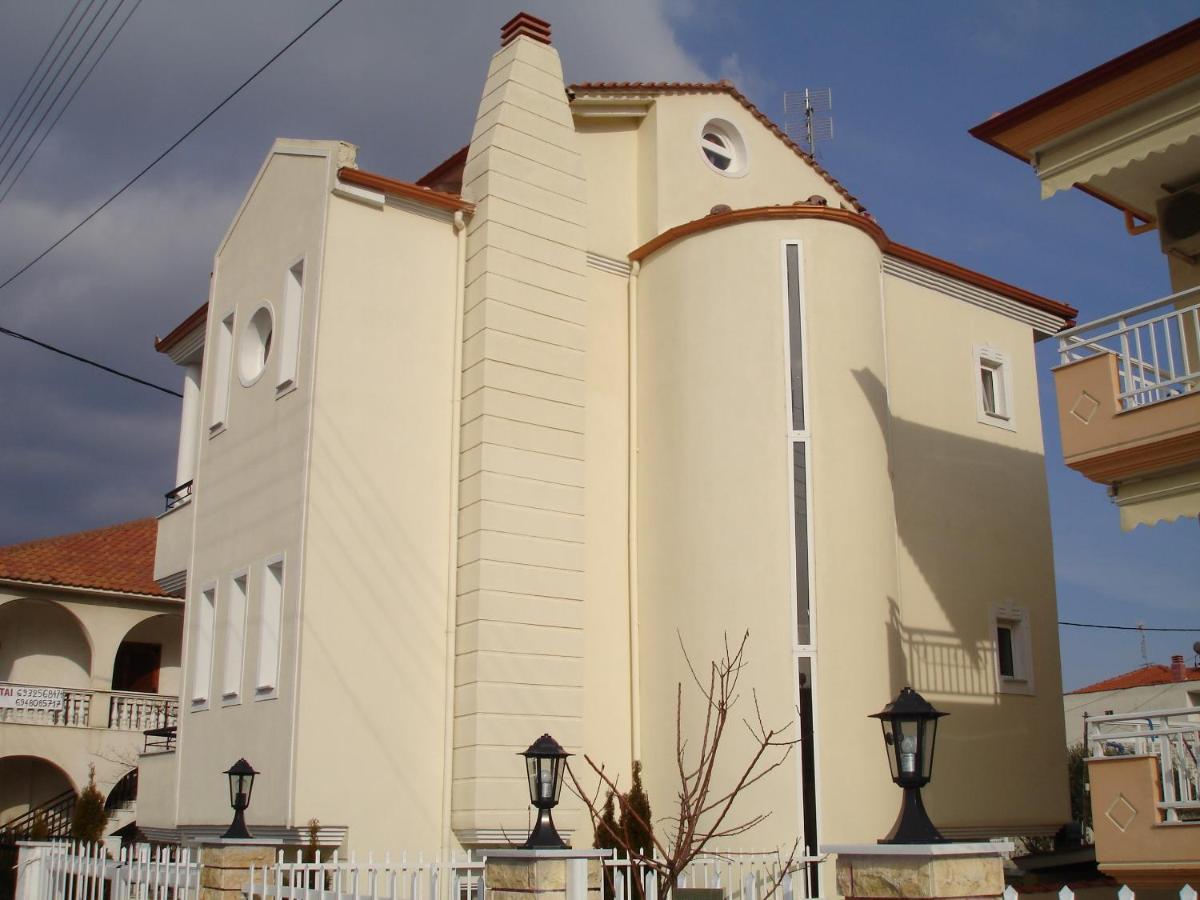 Prime Luxury Villa Beach Front Vrasná Exterior foto
